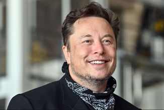 V roce 2018 měl Elon Musk údajně převzít OpenAI. Neúspěšně