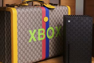 Firma Gucci navrhla okázalou módní verzi Xboxu Series X