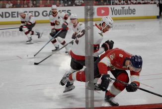nhl-27-gameplay-presentation-pivoting-vulnerability-16x9-png (0)