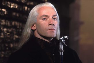 jason-isaacs-harry-potter-Lucius-Malfoy-042525-7e77a98e9ff44d8cb2d3575a15b8e8f8.jpg