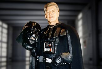 David Prowse.png