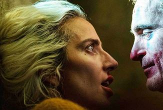 joker-2-director-unveils-the-internet-shattering-first-look-of-lady-gaga-as-harley-quinn-from-the-film-making-the-fans-hyperventilate-01.jpg