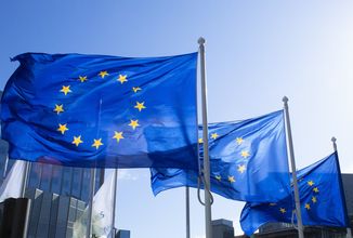 EU odložila hlasování o kontroverzním návrhu zákona o monitorování online komunikace