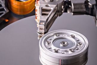 Grafenové pevné disky by mohly ukládat až desetkrát více dat