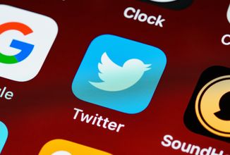 Předplatitelé teď budou moct Tweety upravovat i hodinu po vydání