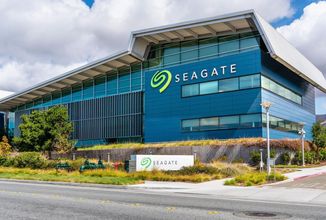 Seagate dostala pokutu ve výši 300 milionů dolarů za porušení obchodních omezení