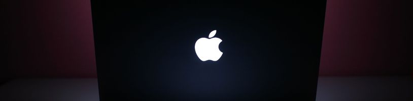 Z „Hej Siri“ bude už jen „Siri“, Apple nejspíš změní aktivační povel svého asistenta
