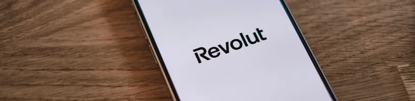 Revolut spustil pilotní placení obličejem v londýnských kavárnách