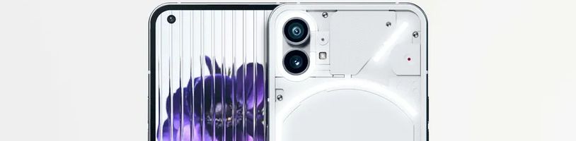 Nothing Phone (1) dostal vylepšení fotoaparátů a opravena byla hromada chyb. Co se zlepšilo?