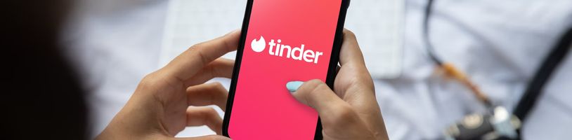 Tinder testuje rychlé video hovory a nasazuje AI