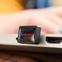 Nejmenší flash disk s terabajtem pojme víc než nejdražší iPhone 17
