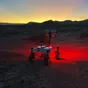 Nový rover od NASA přelézá překážky zvednutím kol a předhání marsovská vozítka