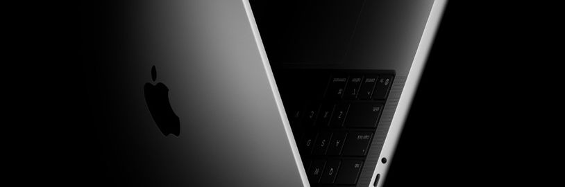 Menší MacBook Pro s M5 Pro se přehřívá, šestnáctka s M5 Max utíká o 30% výkonu