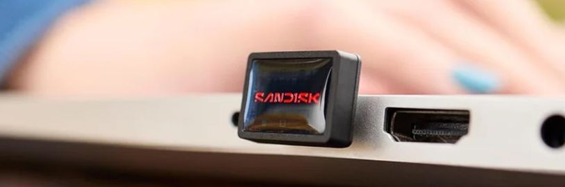 Nejmenší flash disk s terabajtem pojme víc než nejdražší iPhone 17