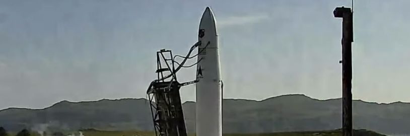 Raketa od Astry po vzletu letěla do strany