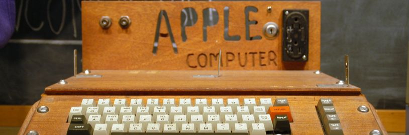Vzácný funkční Apple-1 jde do aukce, cena může dosáhnout 800 000 dolarů