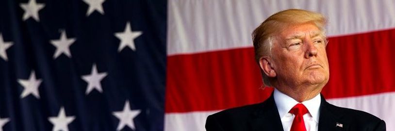 Trump zakázal vládním agenturám používat Anthropic